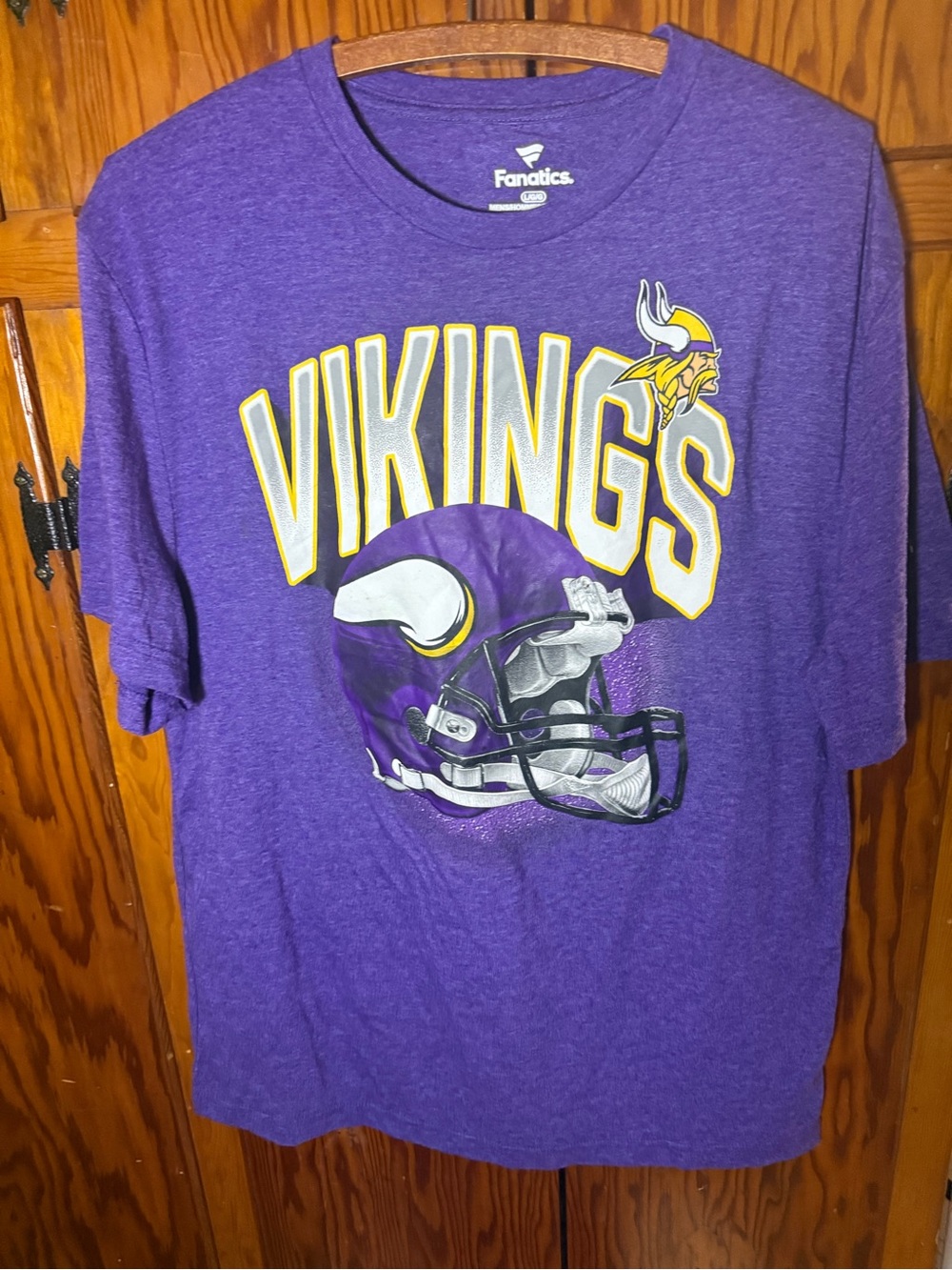 Minnesota Vikings Graphic Tee